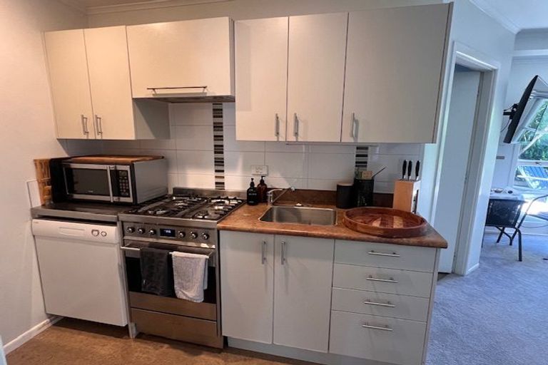 Photo of property in 23 Linwood Avenue, Mount Albert, Auckland, 1025