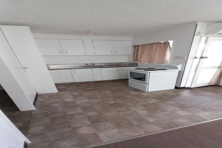 Photo of property in 5/4 Kenwyn Terrace, Newtown, Wellington, 6021