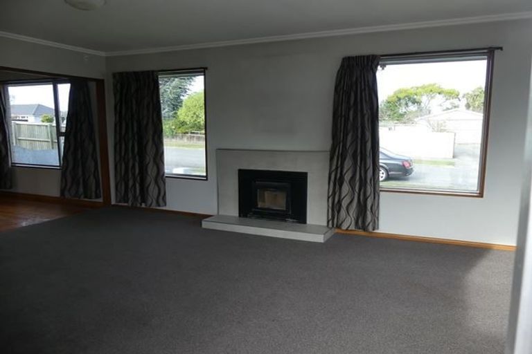 Photo of property in 4 Newhaven Street, Burwood, Christchurch, 8083