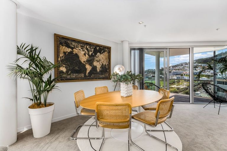 Photo of property in Piermont Apartments, 6f/82 Cable Street, Te Aro, Wellington, 6011