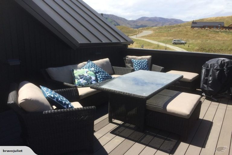 Photo of property in 84 Threepwood Road, Lake Hayes, Queenstown, 9371