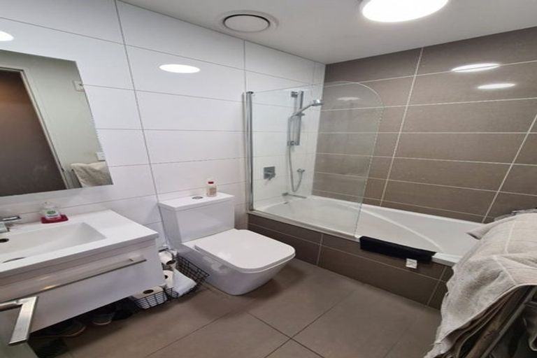 Photo of property in Masina Apartments, 111/80 Riddiford Street, Newtown, Wellington, 6021