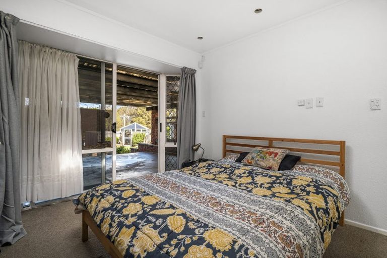 Photo of property in 100a Kawaha Point Road, Kawaha Point, Rotorua, 3010