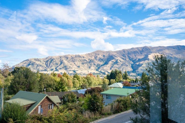 Photo of property in 3 Plantation Road, Wanaka, 9305