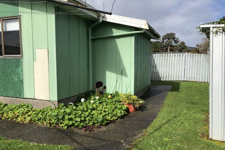 Photo of property in 25-27 Palmerston Street, Greymouth, 7805