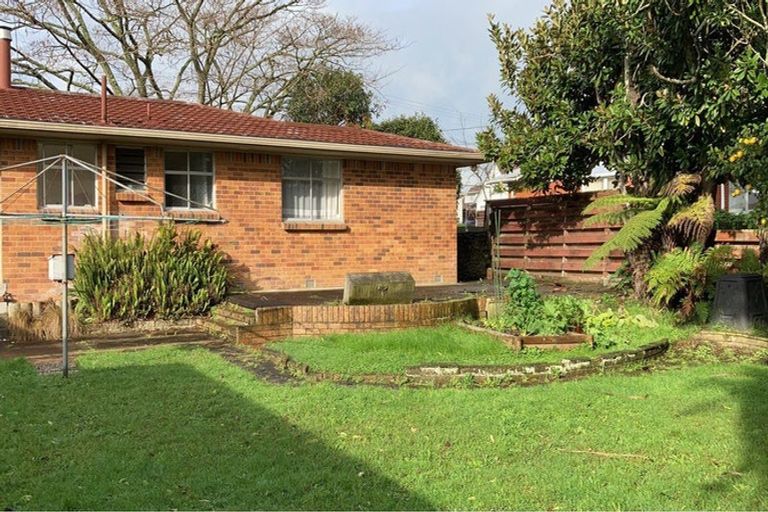 Photo of property in 23 Lewis Street, Glenview, Hamilton, 3206