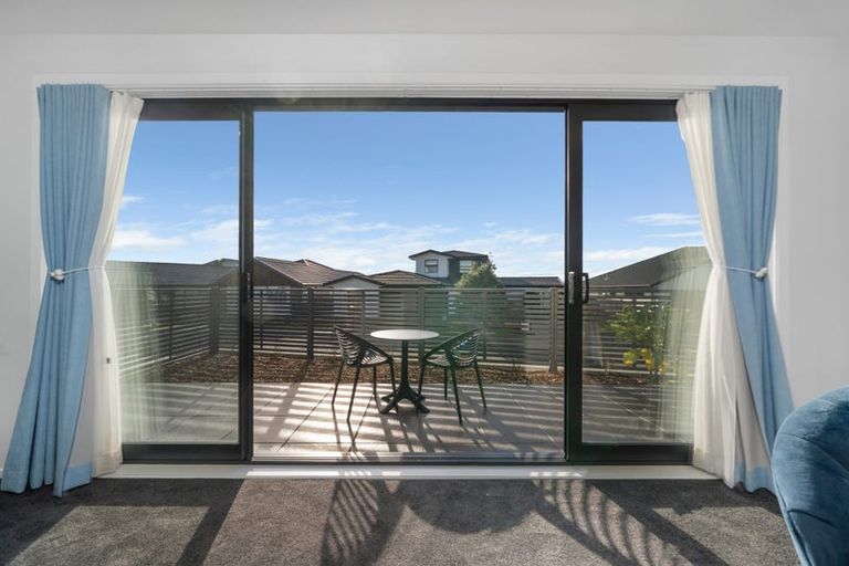 Photo of property in 2b Kaiaho Close, Aotea, Porirua, 5024