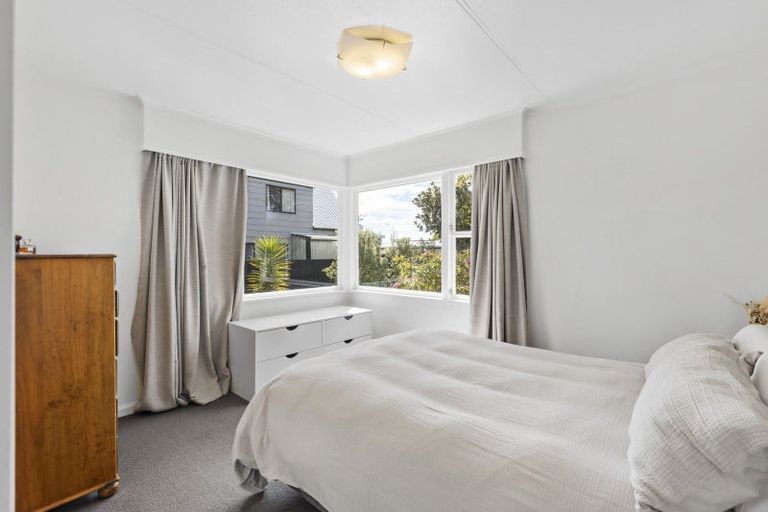 Photo of property in 282 Tremaine Avenue, Takaro, Palmerston North, 4412