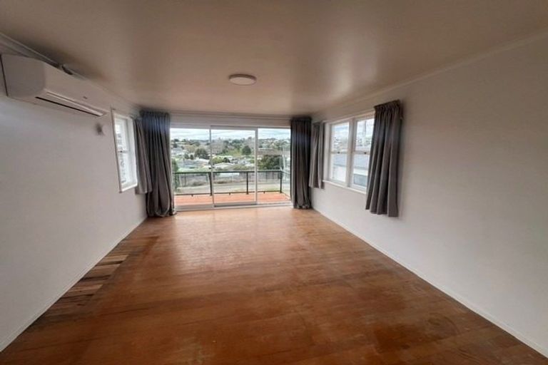 Photo of property in 30a Windsor Road, Bellevue, Tauranga, 3110