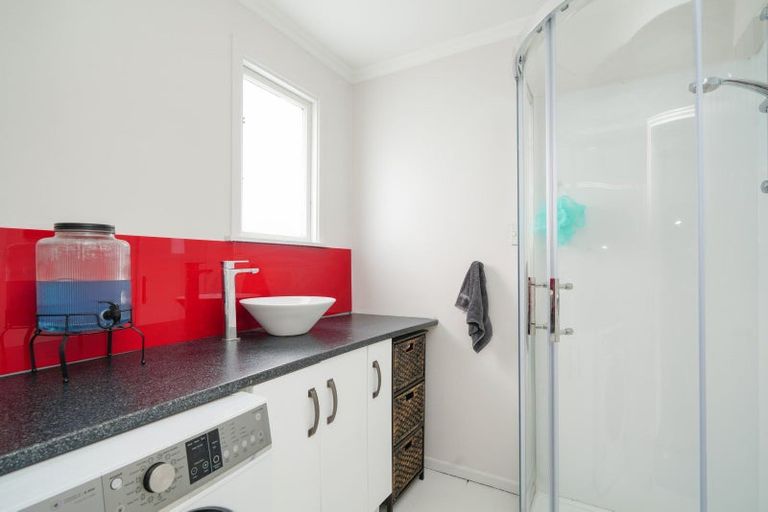 Photo of property in 73 Regent Street, Newfield, Invercargill, 9812