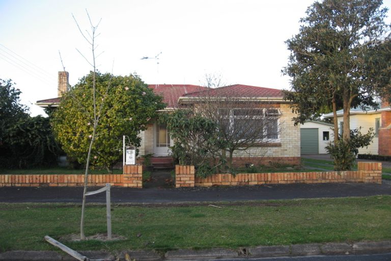 Photo of property in 16 Bell Street, Hamilton East, Hamilton, 3216