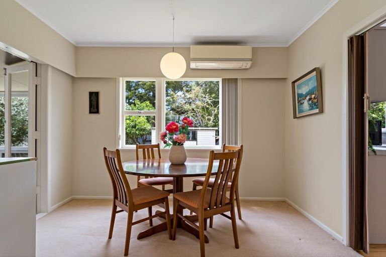Photo of property in 8 Sorrel Crescent, Bucklands Beach, Auckland, 2012