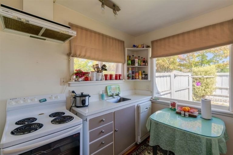 Photo of property in 1/240 Springfield Road, St Albans, Christchurch, 8014