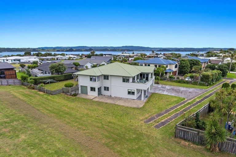 Photo of property in 14 Manuera Place, Ohope, 3121