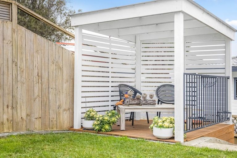 Photo of property in 9 San Marino Drive, Henderson, Auckland, 0612