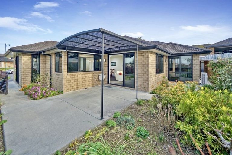 Photo of property in 10 Allanah Place, Te Puke, 3119