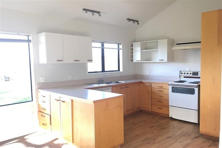 Photo of property in 78 Hobson Road, Lucas Heights, Auckland, 0632