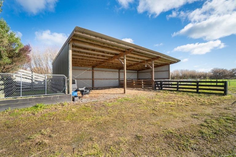 Photo of property in 222 Oroua Road, Kairanga, Palmerston North, 4475