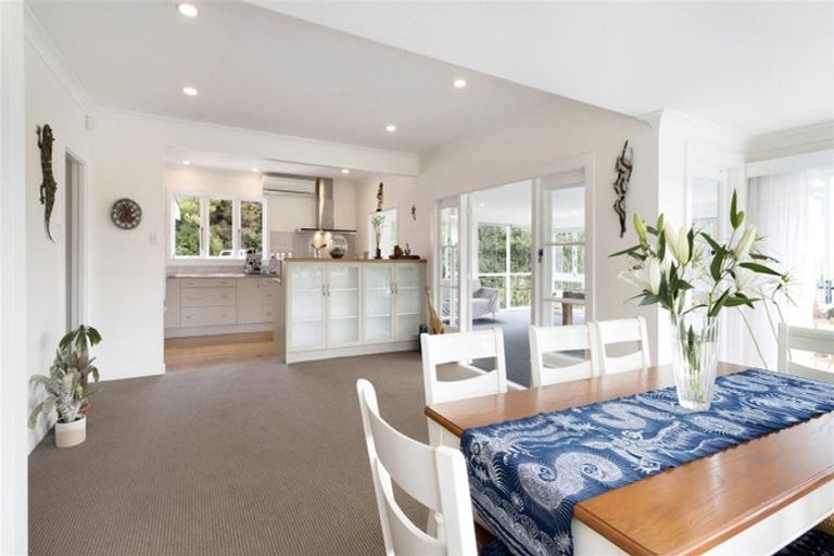 Photo of property in 115 Awhitu Road, Karioitahi, Waiuku, 2683