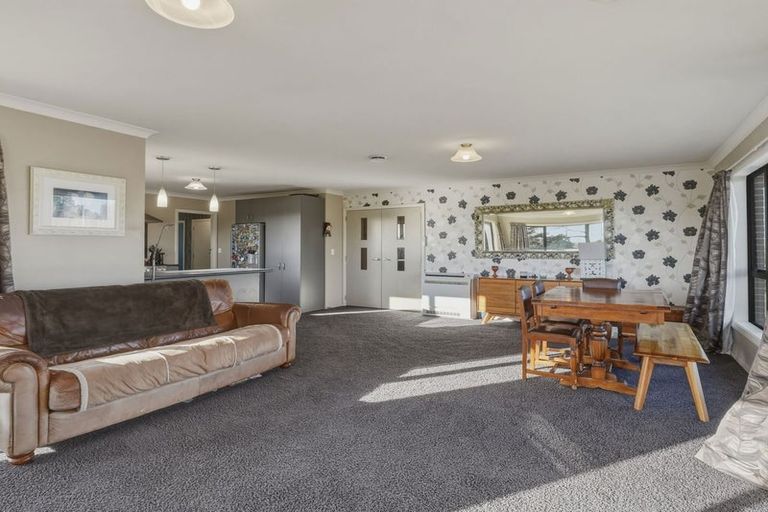 Photo of property in 274 Clyde Street, Balclutha, 9230