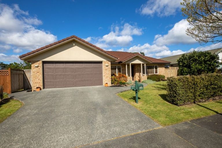 Photo of property in 6 Lantern Court, Henderson, Auckland, 0612