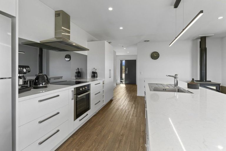 Photo of property in 77 Leaning Rock Road, Springvale, Alexandra, 9393