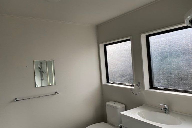 Photo of property in 60c Rata Road, Raumati Beach, Paraparaumu, 5032