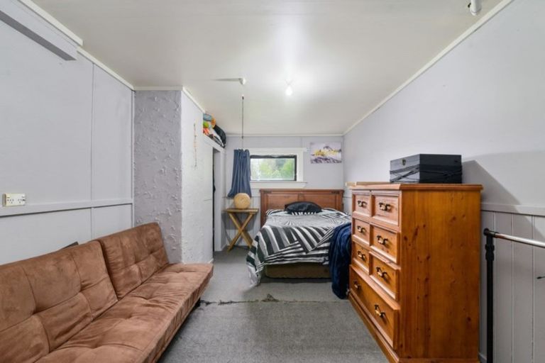 Photo of property in 1 Wharepaina Crescent, Springfield, Rotorua, 3015