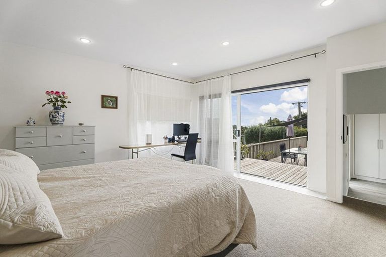 Photo of property in 13 Rimu Road, Stanmore Bay, Whangaparaoa, 0932