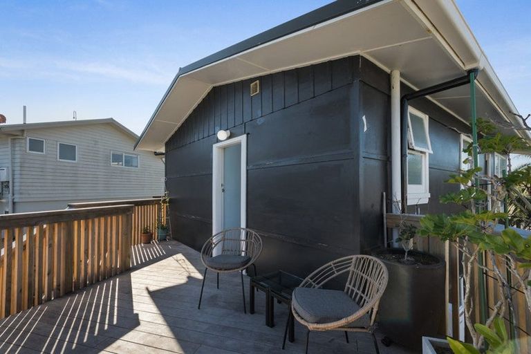 Photo of property in 262 Seaforth Road, Waihi Beach, 3611