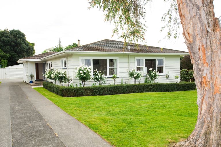 Photo of property in 10 Cobham Place, Te Hapara, Gisborne, 4010