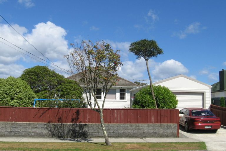 Photo of property in 1/35 Sheridan Crescent, Trentham, Upper Hutt, 5018