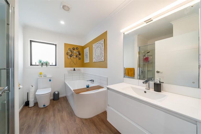 Photo of property in 4 Fenwick Crescent, Wallaceville, Upper Hutt, 5018