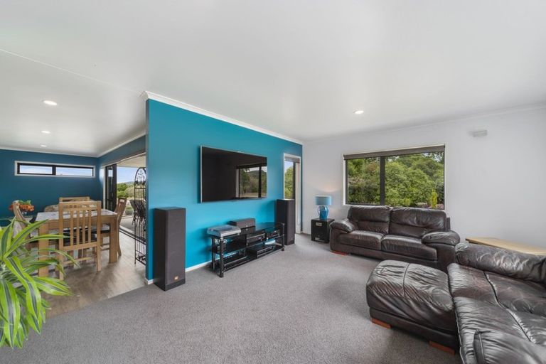 Photo of property in 12 Lacebark Drive, Kinloch, Taupo, 3377