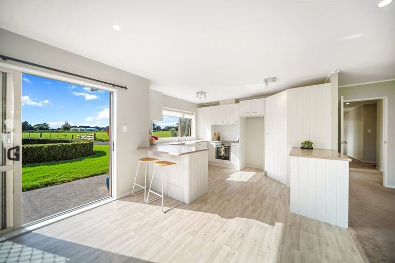 Photo of property in 61b Whatapaka Road, Karaka, Papakura, 2580