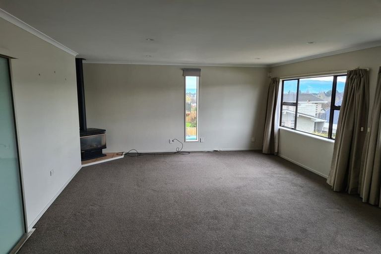 Photo of property in 11 Clyde Street, Kinmont Park, Mosgiel, 9024