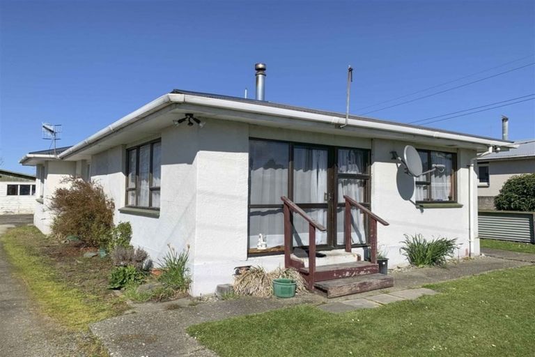 Photo of property in 82 Scott Street, Strathern, Invercargill, 9812