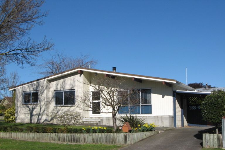 Photo of property in 18 Grant Street, Havelock North, 4130