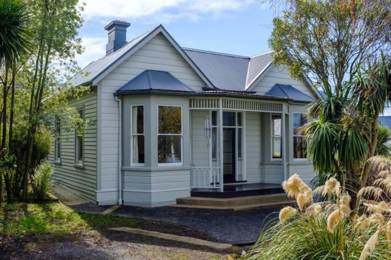 Photo of property in 53 Argyle Street, Mornington, Dunedin, 9011
