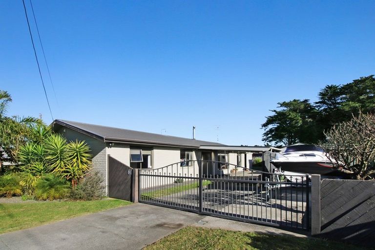 Photo of property in 60 Nash Parade, Foxton Beach, Foxton, 4815