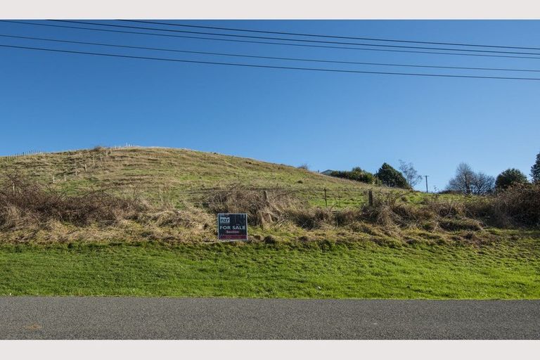 Photo of property in 24 Hukaroa Road, Raetihi, 4632