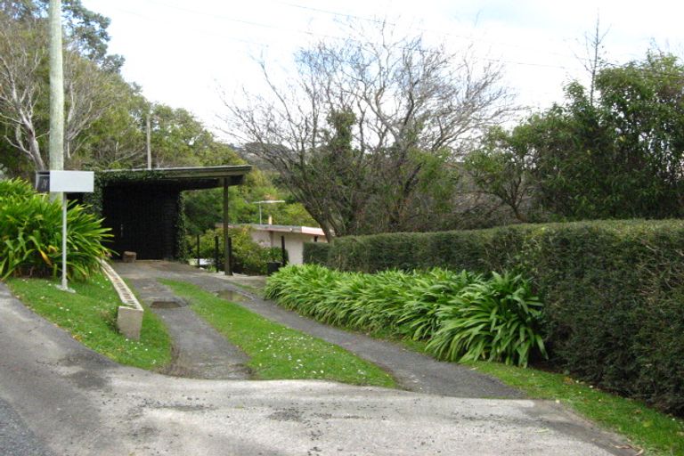 Photo of property in 24 Jane Street, Macandrew Bay, Dunedin, 9014