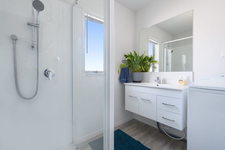 Photo of property in 11 Kamahi Crescent, Papamoa Beach, Papamoa, 3118