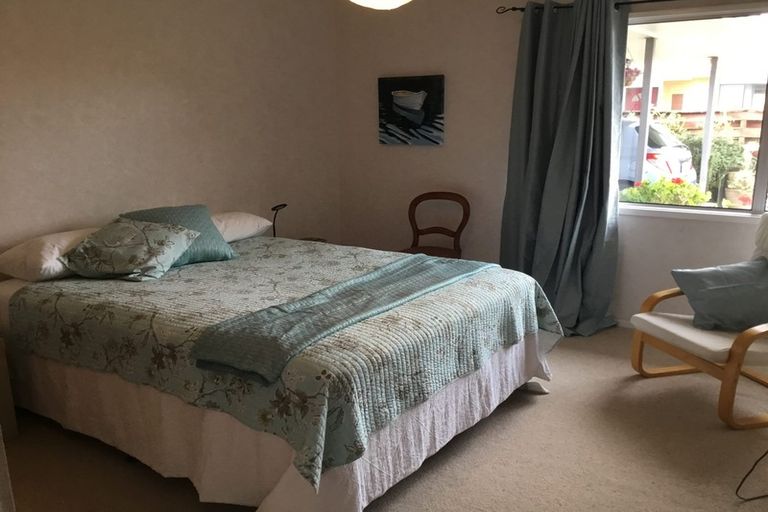 Photo of property in 2/19 Elizabeth Street, Kensington, Whangarei, 0112