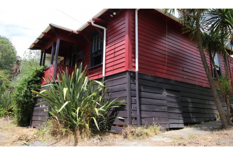 Photo of property in 4 Railway Terrace, Morningside, Whangarei, 0110