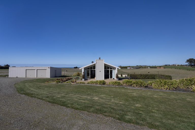 Photo of property in 76 Fortification Road, Kakanui, Oamaru, 9495