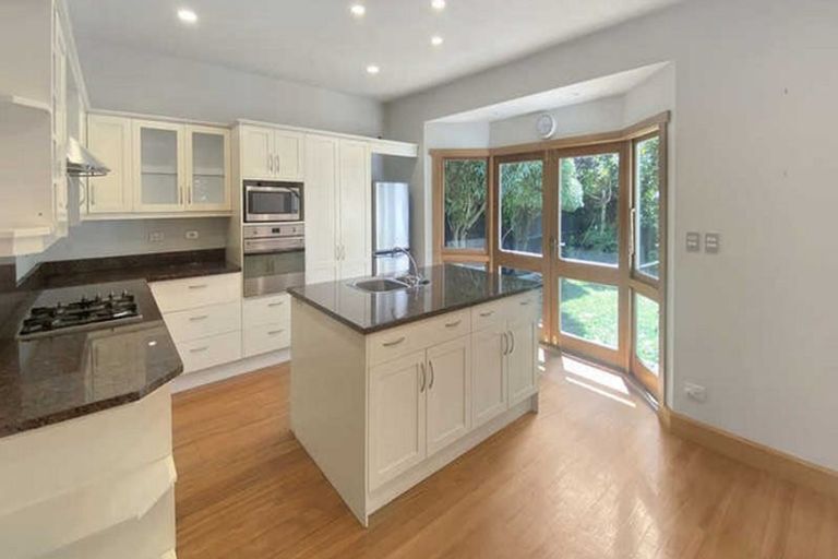 Photo of property in 4 Thorrington Road, Cashmere, Christchurch, 8022