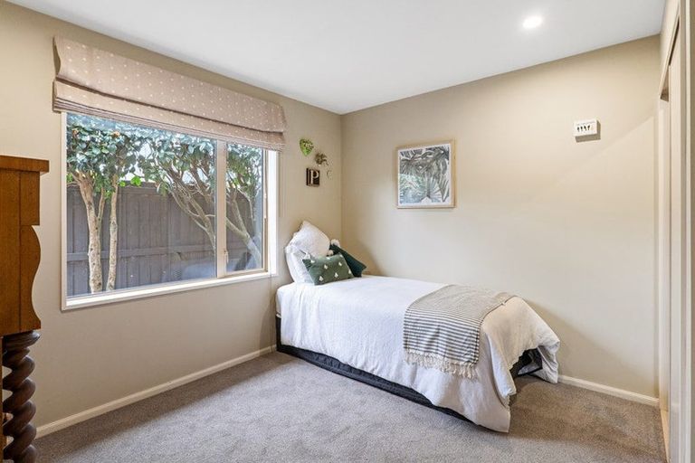 Photo of property in 20 Croftwood Lane, Harewood, Christchurch, 8051