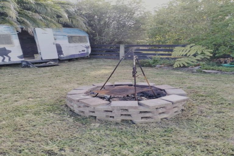 Photo of property in 6 Keppel Street, Porangahau, 4291