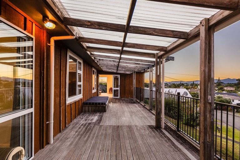 Photo of property in 18 Fincham Road, Raumati Beach, Paraparaumu, 5032